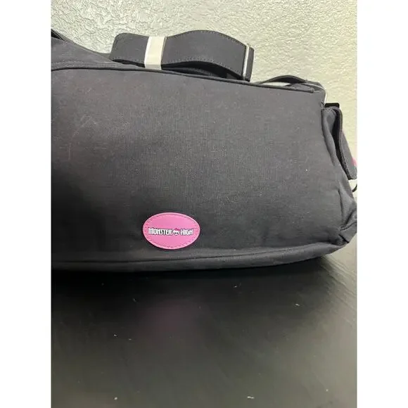 Monster High Draculaura Charm Lace Up Messenger Bag NWT Black Pink - Picture 2 of 9